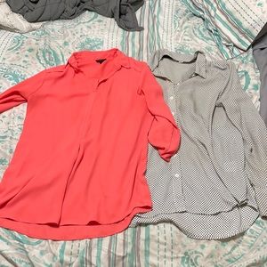 Bundle: Loose-fitting Work Blouses Size XS/S